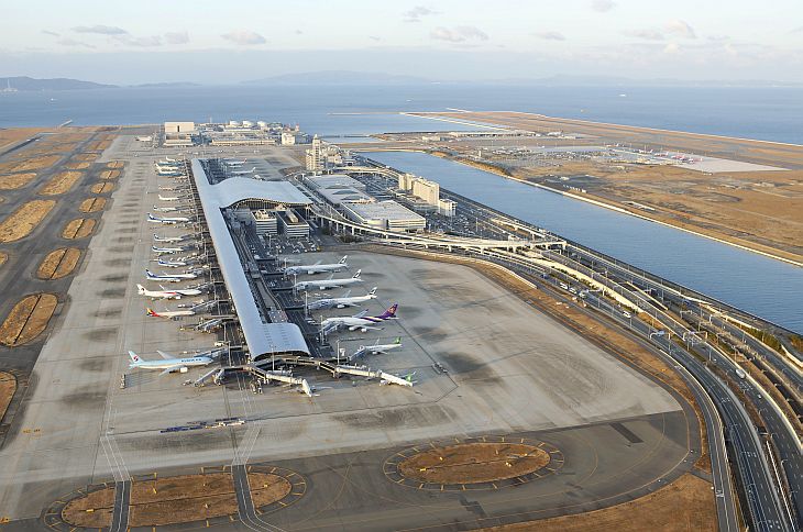 Lotnisko w Osace. Fot. KIX